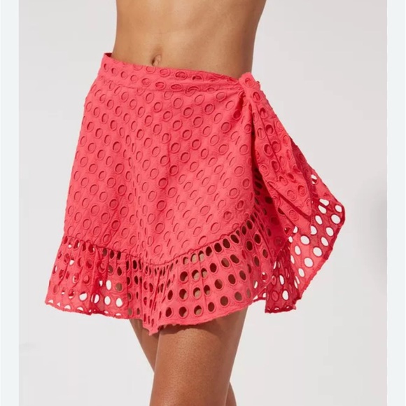 Chic Coral Eyelet Skirt - Picture 1 of 3